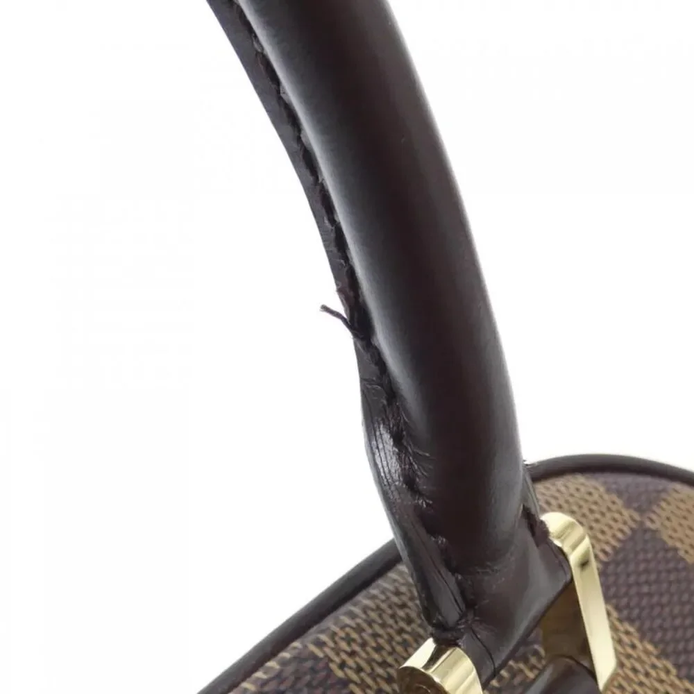 Louis Vuitton delivery duty